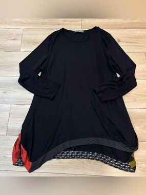 Alembika Black Tunic Top US size 16 18 / 6 plus Asymmetrical Lagenlook